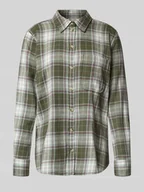 Koszule damskie - Bluzka koszulowa o kroju relaxed fit z kieszenią na piersi - miniaturka - grafika 1