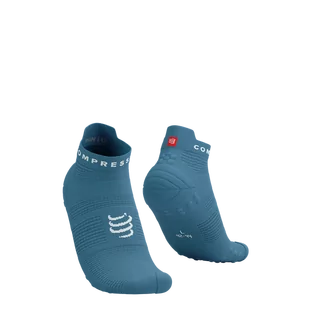 COMPRESSPORT Skarpetki do biegania krótkie ProRacing Socks V4 niagra blue/white - Skarpetki sportowe męskie - miniaturka - grafika 1