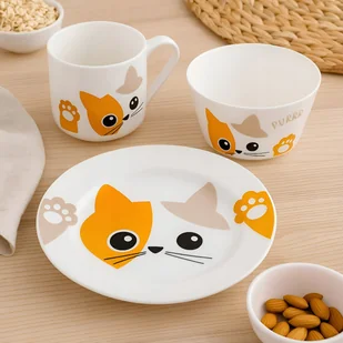 66513 Zestaw śniadaniowy porcelana Kitty 3-elementowy AMBITION - Zestawy naczyń dla dzieci - miniaturka - grafika 1