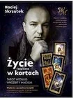 Biografie i autobiografie - Życie zapisane w kartach. Tarot według Wróżbity Macieja + talia 22 kart - miniaturka - grafika 1