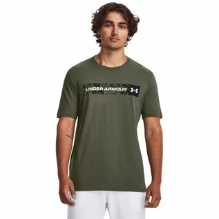 Koszulki sportowe męskie - Męski t-shirt z nadrukiem Under Armour UA Camo Chest Stripe SS - zielony - UNDER ARMOUR - grafika 1