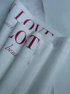 Folia, papier śniadaniowy, serwetki - Papier Folia satynowy do pakowania ze wzorem LOST IN LOVE, Biały + winny - miniaturka - grafika 1