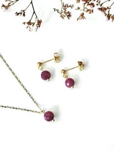 Elegancki komplet z rubinem - Zestawy biżuterii dla kobiet - miniaturka - grafika 1