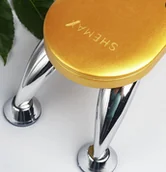 Pozostałe akcesoria kosmetyczne - Shemax Podstawka Do Rąk Hand Rest 14 cm Gold - miniaturka - grafika 1