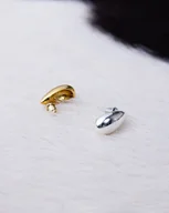 Kolczyki - Posrebrzane kolczyki średnie łezki z kolekcji OLIWCIAKS (P2125AG) - miniaturka - grafika 1