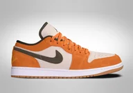 Koszykówka - Nike Air Jordan 1 Retro Low Se Suede Orange Olive - miniaturka - grafika 1