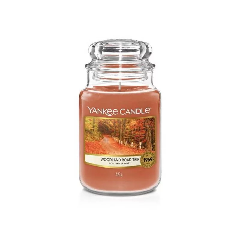 Yankee Candle Świeca Woodland Road Trip, duży słoik (623g) 933