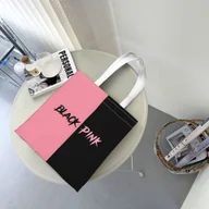 Torebki damskie - TEMU 1 Szt. Chicna Czarna I Różowa Torba Z Tkaniny Z Nadrukiem "BLACK PINK" - Trwała, Wielokrotnego Użytku Torba Na Ramię Dla Kobiet Idealna Do - miniaturka - grafika 1