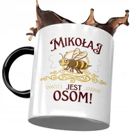 Kubki - Kubek Czarny Dla Mikołaja Kolegi na Prezent z Nadrukiem ze Zdjęciem + Opakowanie na prezent (wzór 02) - miniaturka - grafika 1