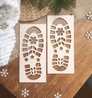 Ozdoby bożonarodzeniowe - Szablon drewniany Ślady Mikołaja - miniaturka - grafika 1