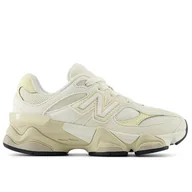 Buty dla dziewczynek - Buty dziecięce New Balance PC9060EK - białe - miniaturka - grafika 1