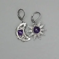 Kolczyki - Asymetryczne kolczyki księżyc i słońce ametyst wire wrapping - miniaturka - grafika 1