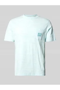 T-shirt z wyhaftowanym motywem model UEFFI - Blend - Koszulki męskie - miniaturka - grafika 1