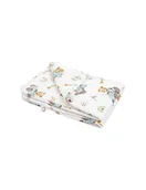 Kołdry i poduszki dla dzieci - Bonjour Cherie Kołderka bawełniana 75/100 Traktory - miniaturka - grafika 1