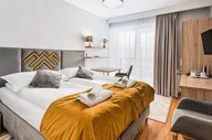 Czasopisma - Odprężający pobyt w Hotelu Smile dla dwojga - miniaturka - grafika 1
