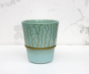 Kubek Matcha [szkliwo z zielonej herbaty+kamionka] - Kubki - miniaturka - grafika 1
