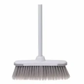 Miotły, szufle, mopy - Miotła z kijem do zamiatania 29 cm Brilliant - miniaturka - grafika 1
