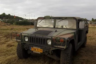 Przejażdżka pojazdem HUMVEE w Malechowie - Czasopisma - miniaturka - grafika 1