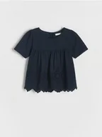 Bluzki dla dziewczynek - Reserved - Bluzka z ażurowym dołem - granatowy - miniaturka - grafika 1