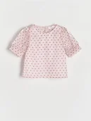 Bluzki dla dziewczynek - Reserved - Wzorzysta bluzka z bufkami - pastelowy róż - miniaturka - grafika 1