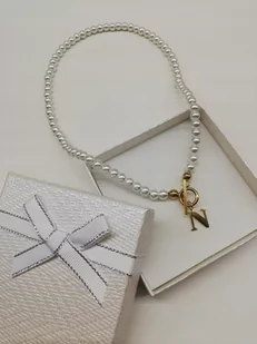 naszyjnik perły 50cm + dowolna literka STAL - Naszyjniki - miniaturka - grafika 1