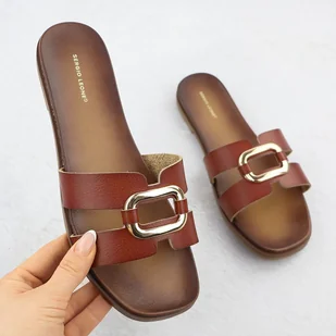 Klapki damskie z ozdoba brązowe Sergio Leone SK077H - Klapki i japonki damskie - miniaturka - grafika 1