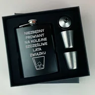 Gadżety dla niej i dla niego - Piersiówka Niezbędny prowiant na kolejne szczęśliwe lata związku - miniaturka - grafika 1