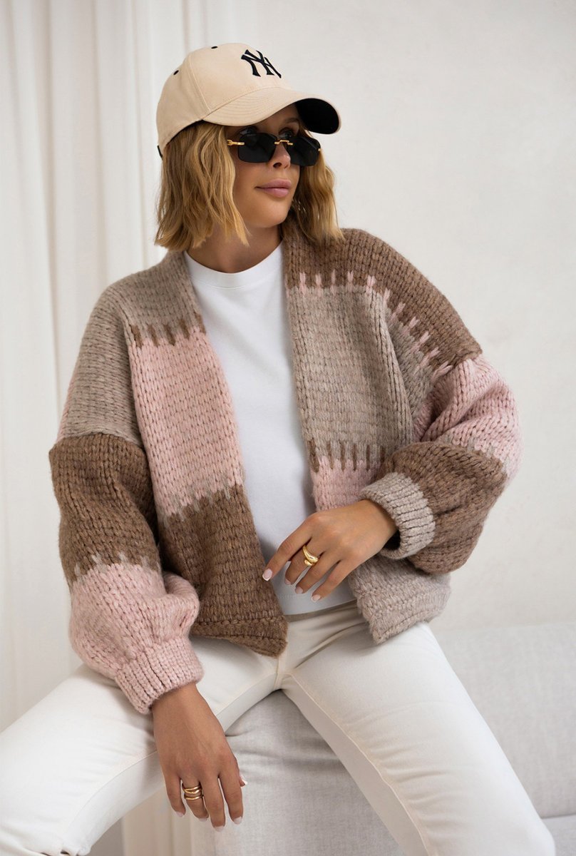 Krótki kardigan oversize - beżowy/latte One size Sploty