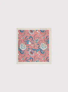 Różowa poszetka w kwiatowy wzór - Dodatki do ubrań - miniaturka - grafika 1