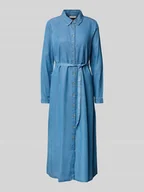 Sukienki - Sukienka jeansowa z wiązanym paskiem model ‘Sicca’ - miniaturka - grafika 1