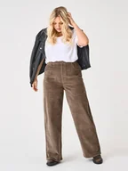 Spodnie damskie - ONLY Carmakoma Spodnie sztruksowe w kolorze jasnobrązowym - miniaturka - grafika 1