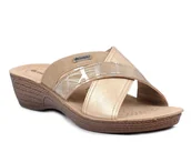 Klapki i japonki damskie - Klapki damskie na koturnie beżowe INBLU GL-55-38 - miniaturka - grafika 1