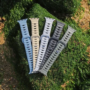 Pasek Icon Line do Apple Watch 4 / 5 / 6 / 7 / 8 / SE / Ultra (42 / 44 / 45 / 49 mm) Orange - Akcesoria do smartwatchy - miniaturka - grafika 8