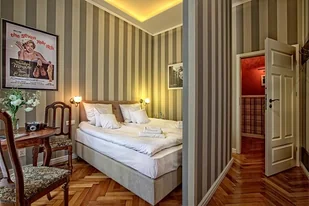 Romantyczny pobyt w Starym Kinie w Łodzi - Czasopisma - miniaturka - grafika 1