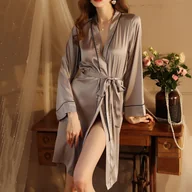 Szlafroki damskie - Satynowy szlafrok - miniaturka - grafika 1