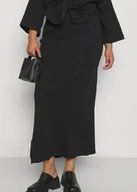 Spódnice - NOISY MAY PLUS SIZE SPÓDNICA CZARNA PRĄŻKOWANA 48 JHF - miniaturka - grafika 1