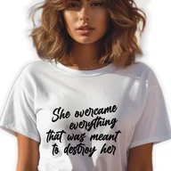 Zestawy upominkowe - BIAŁA KOSZULKA DAMSKA Krótki Rękaw SHE OVERCAME Zabawne Wzory Rozmiar L - miniaturka - grafika 1