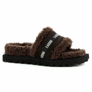 Brązowe klapki z futerkiem CARINII - Carinii - Klapki i japonki damskie - miniaturka - grafika 1