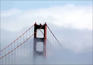 Plakaty - Fog rolls across the Golden Gate Bridge in San Francisco., Carol Highsmith - plakat 40x30 cm - miniaturka - grafika 1