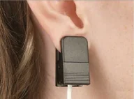 Pulsoksymetry napalcowe - Sensor pulsoksymetryczny na ucho wielokrotnego użytku NONIN 8000Q2 - miniaturka - grafika 1