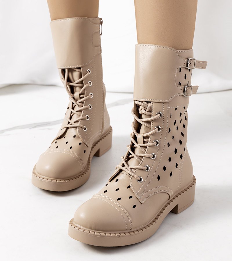 Beżowe botki ażurowe Finlay-39