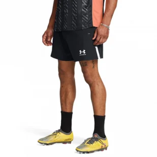 Męskie spodenki do piłki nożnej Under Armour UA M's Challenger Pro Woven Short - czarne - UNDER ARMOUR - Spodnie sportowe męskie - miniaturka - grafika 1