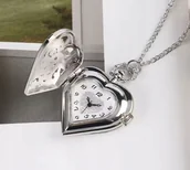 Wisiorki - Naszyjnik wisiorek z Serduszkiem z Zegarem Zegarkiem Serce Serduszko Zegar - miniaturka - grafika 1