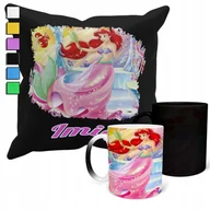 Gadżety dla niej i dla niego - ZESTAW KUBEK MAGICZNY + POSZEWKA Z PODUSZKĄ- KSIĘŻNICZKA ARIELKA + IMIĘ - miniaturka - grafika 1