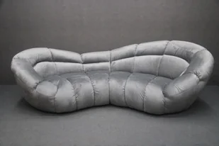 Sofa Owalna Prunk Pikowana Szara 280 Cm B 6047 - Sofy i kanapy - miniaturka - grafika 1