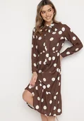 Sukienki - Brązowa Rozkloszowana Sukienka Midi z Wiązaniem przy Dekolcie w Kropki Velvina - miniaturka - grafika 1