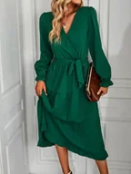 Sukienki - Sukienka midi wiązana w pasie - Ciemnozielony - miniaturka - grafika 1