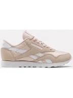 Trampki damskie - Reebok Skórzane sneakersy "Clasic Nylon" w kolorze jasnoróżowym - miniaturka - grafika 1