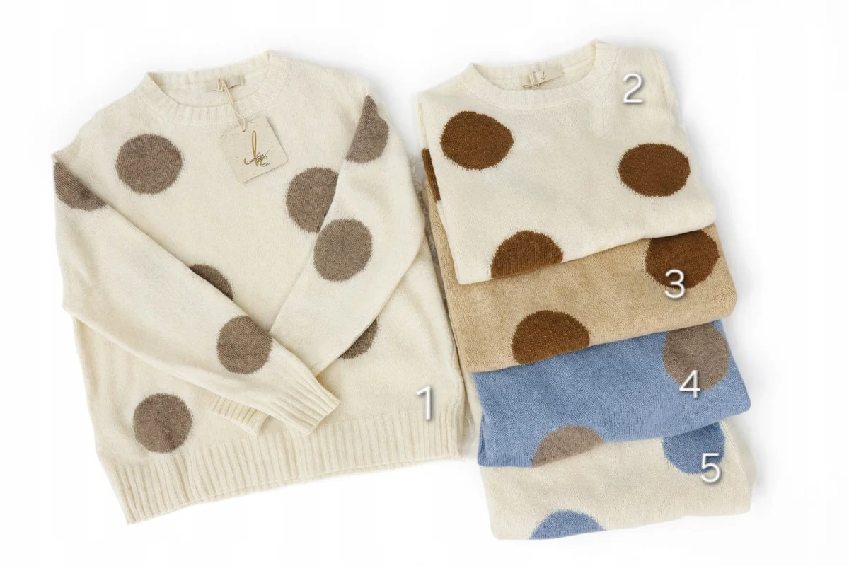 Sweter w grochy z dodatkiem Kaszmiru