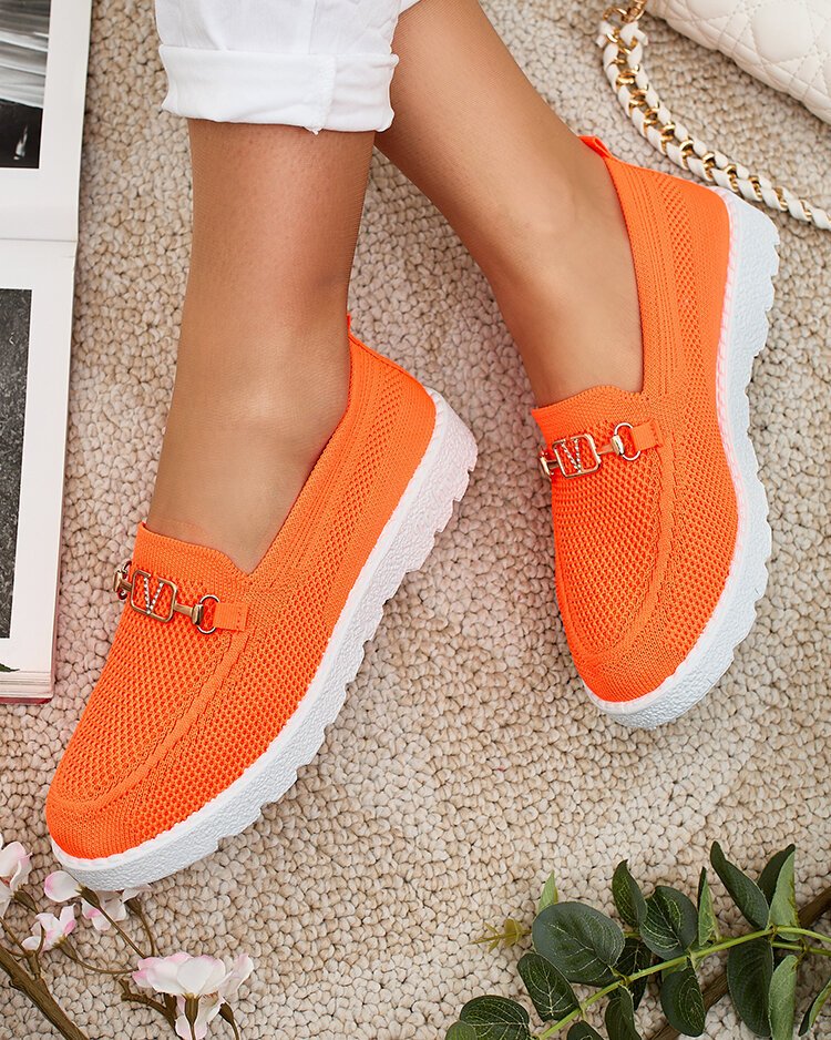 Royalfashion Damskie materiałowe mokasyny ze złotą ozdobą Erticae-40